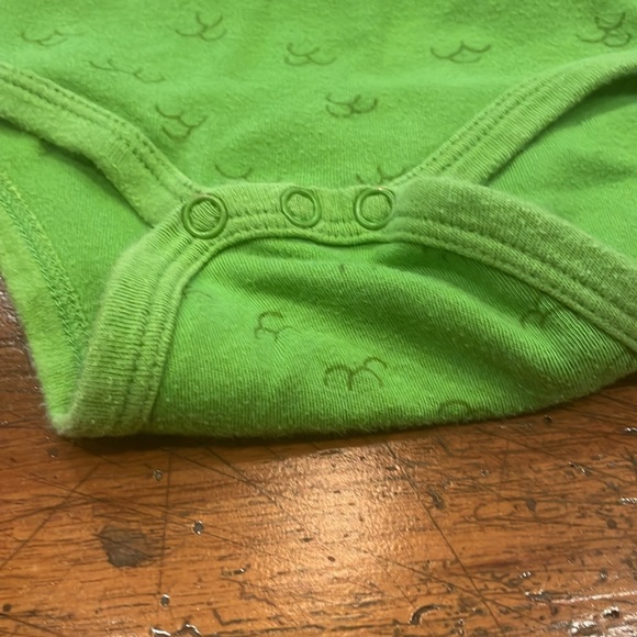 “New Orleans” alligator onesie | Kid Tees | 18 months - Picture 3 of 6